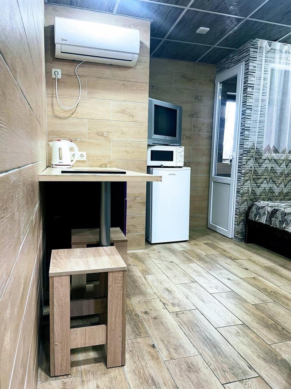 Апартаменты В Центре Кривого Рога Krivoy Rog Luaran gambar